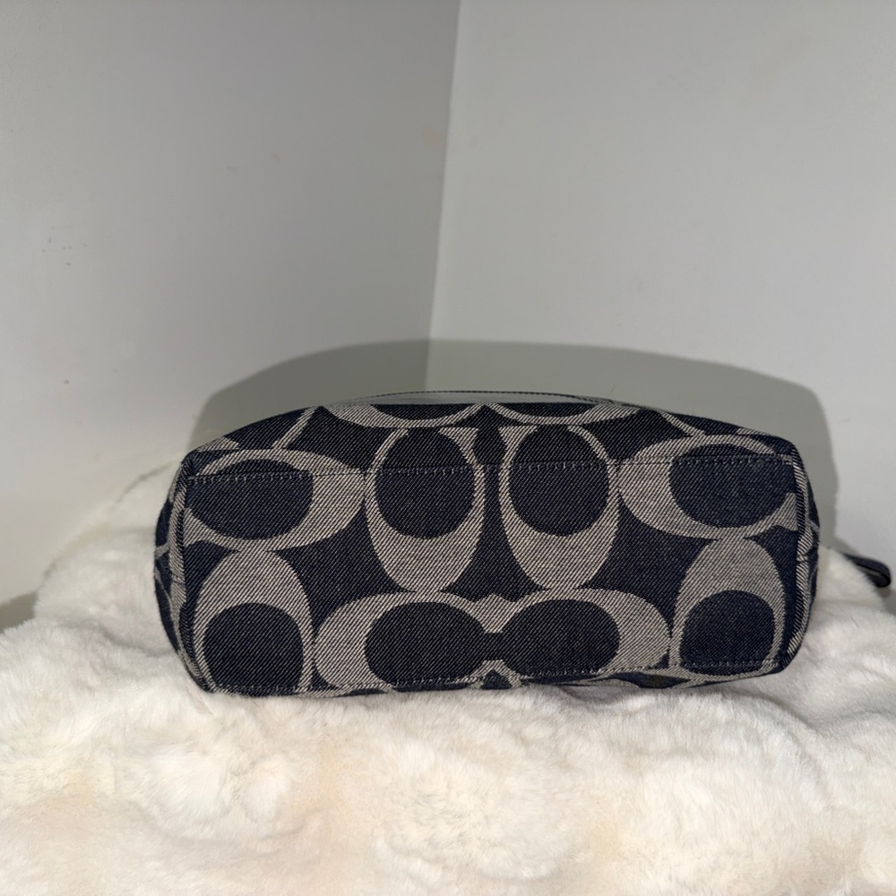 Coach y2k Denim shoulder bag & Wristlet set - Picture 5 of 6